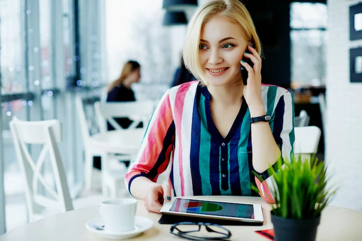 Intelligent Call Routing Based on Real-Time Availability